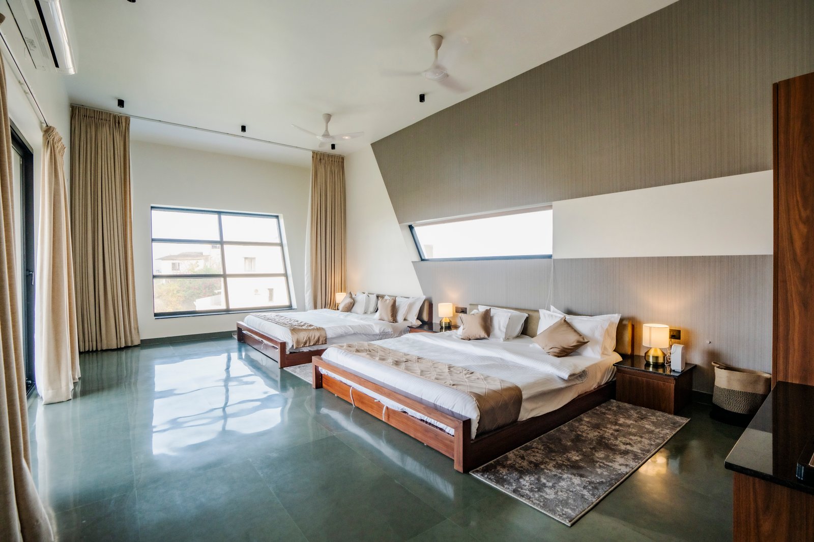 Luxury suite with ocean panorama